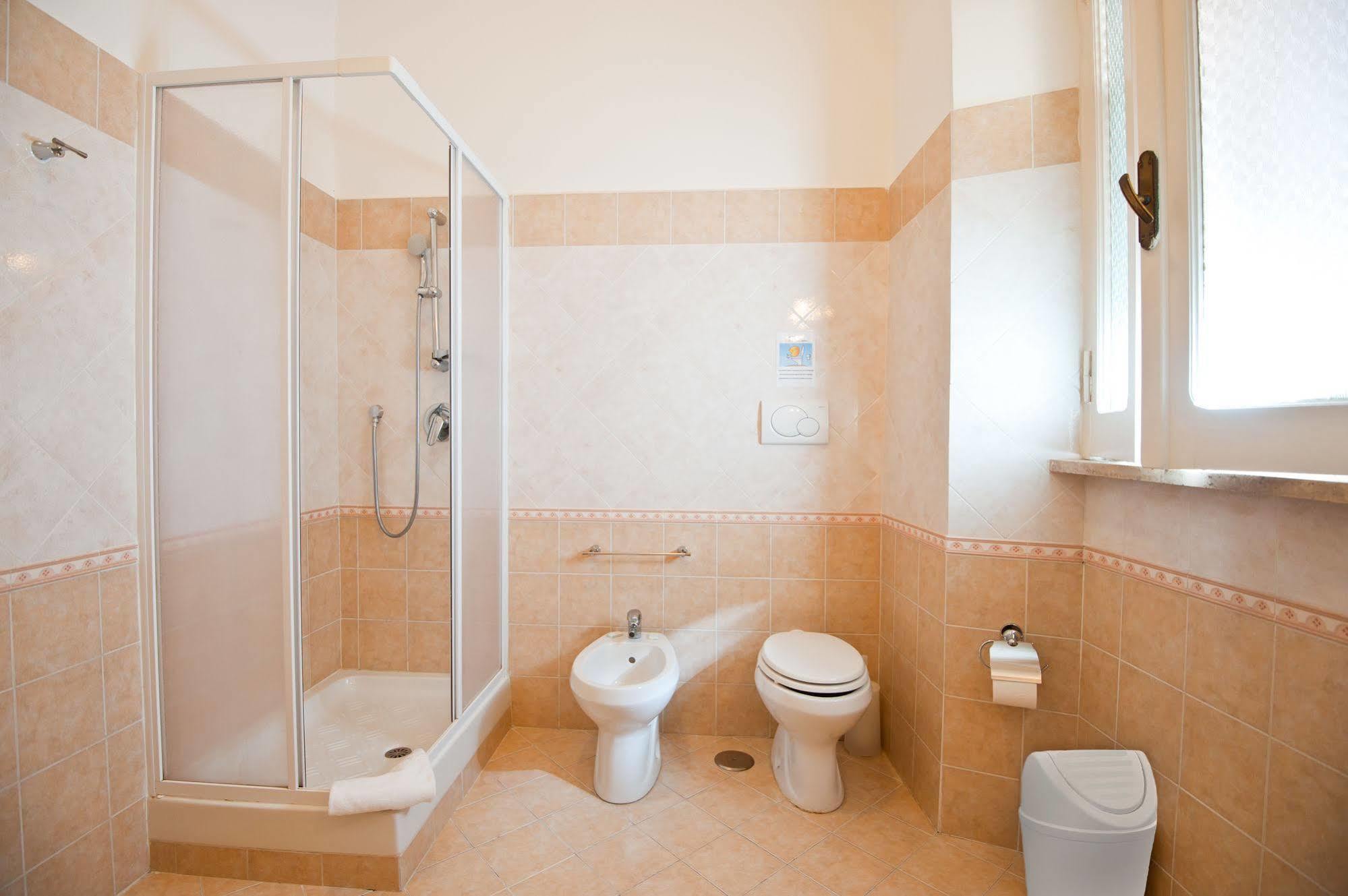 Rome Services Porta Castello מראה חיצוני תמונה
